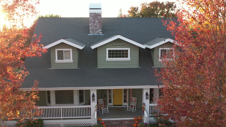 Best Commercial Roofing Services  in Oak Hill, OH